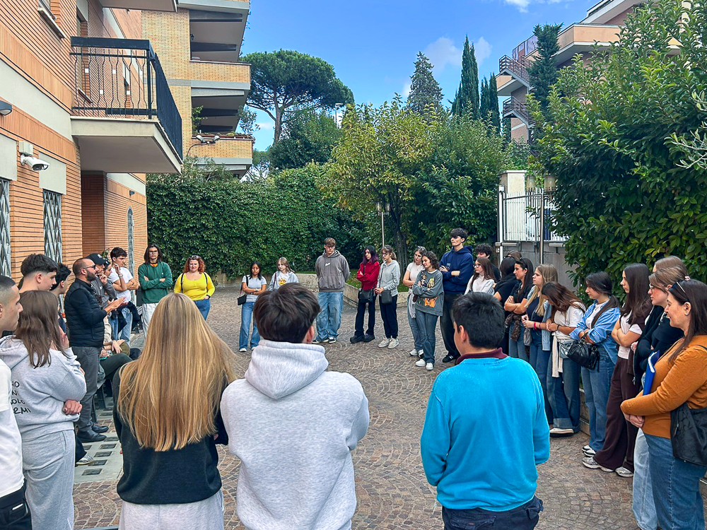 Un momento di riflessione tra docenti e studenti sui temi del Giubileo del Mondo Educativo